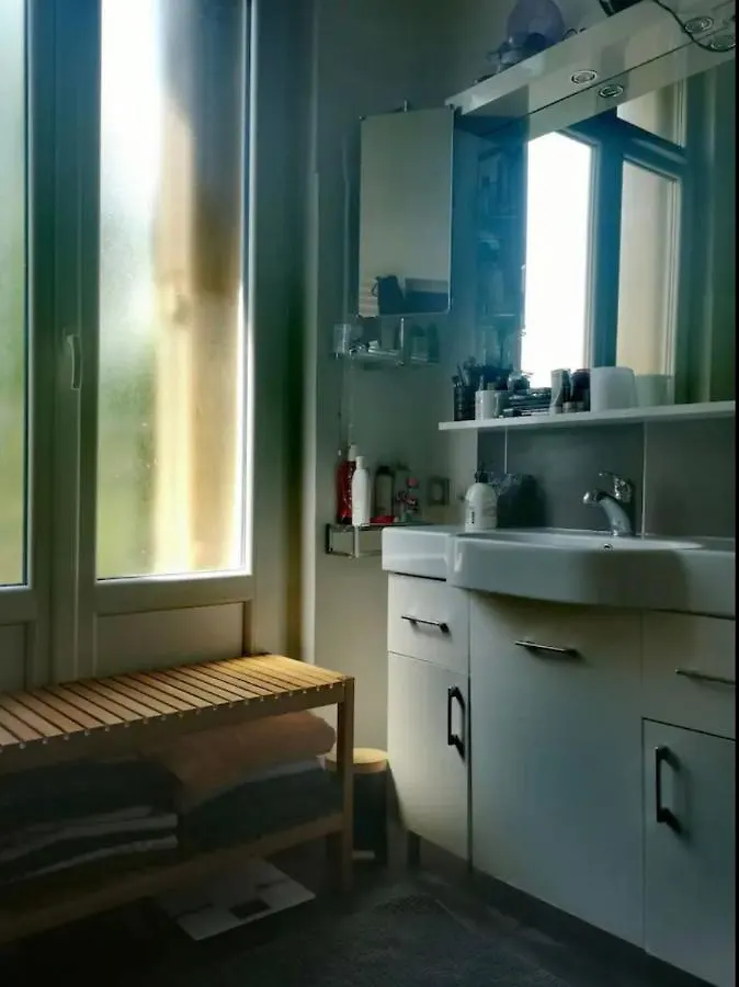 Grand Appartement Haussmannien Marseille Apartment